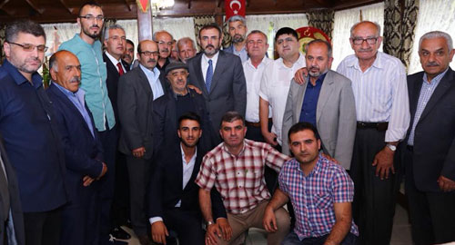 Hakkari Şemdinli'deki terör saldırısında şehit olan evladımız Sinan Türkoğlu’nun ailesine taziye ziyaretinde bulunduk ve Şehit ve Gazi Yakınları Derneği’nin kapısını çaldık.