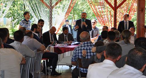 Genel Başkan Yardımcısı Ünal, Türkeş Mesire Alanı'nda muhtarlarla bir araya geldi